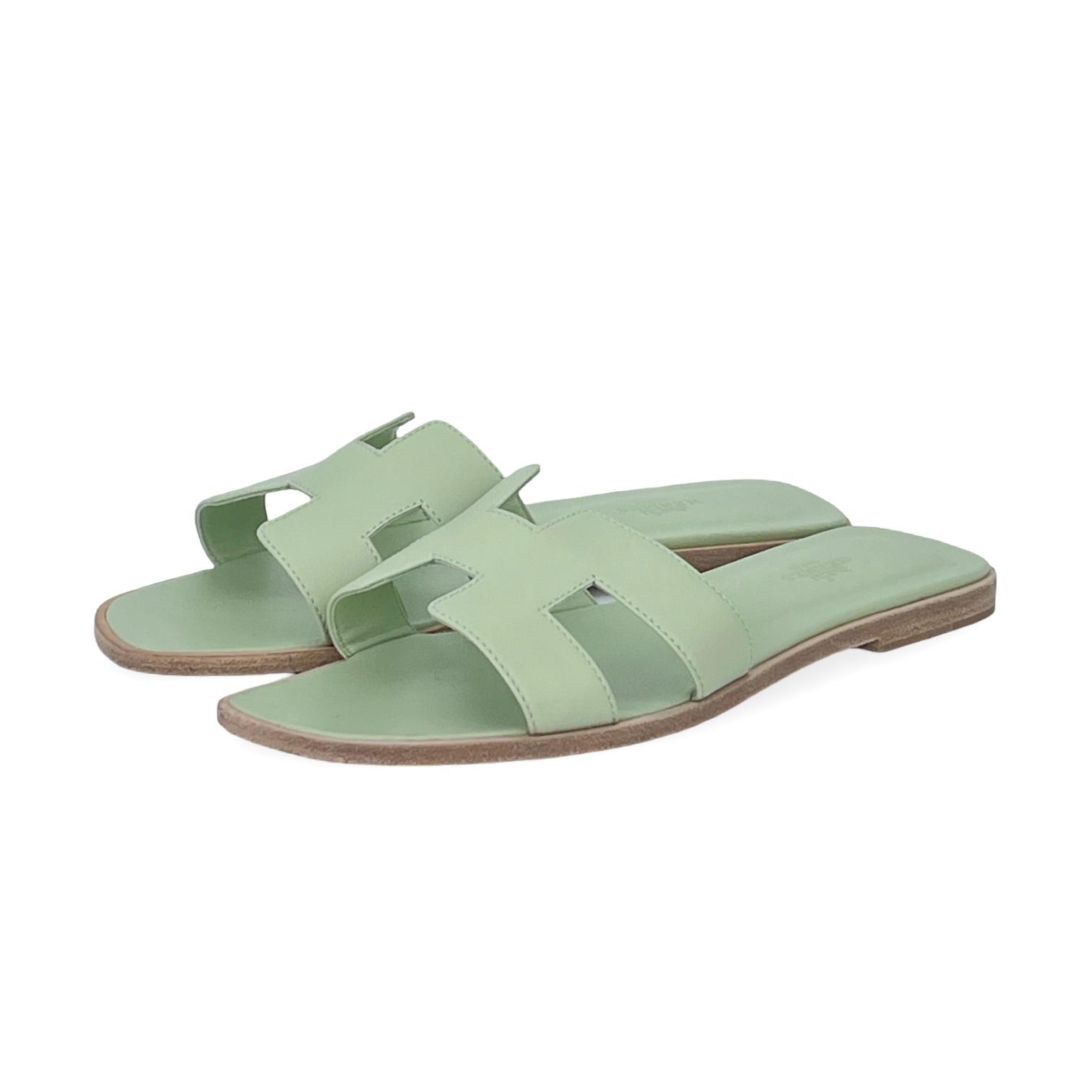 Hermes Vert De Mer Calfskin Oran Sandals 39.5