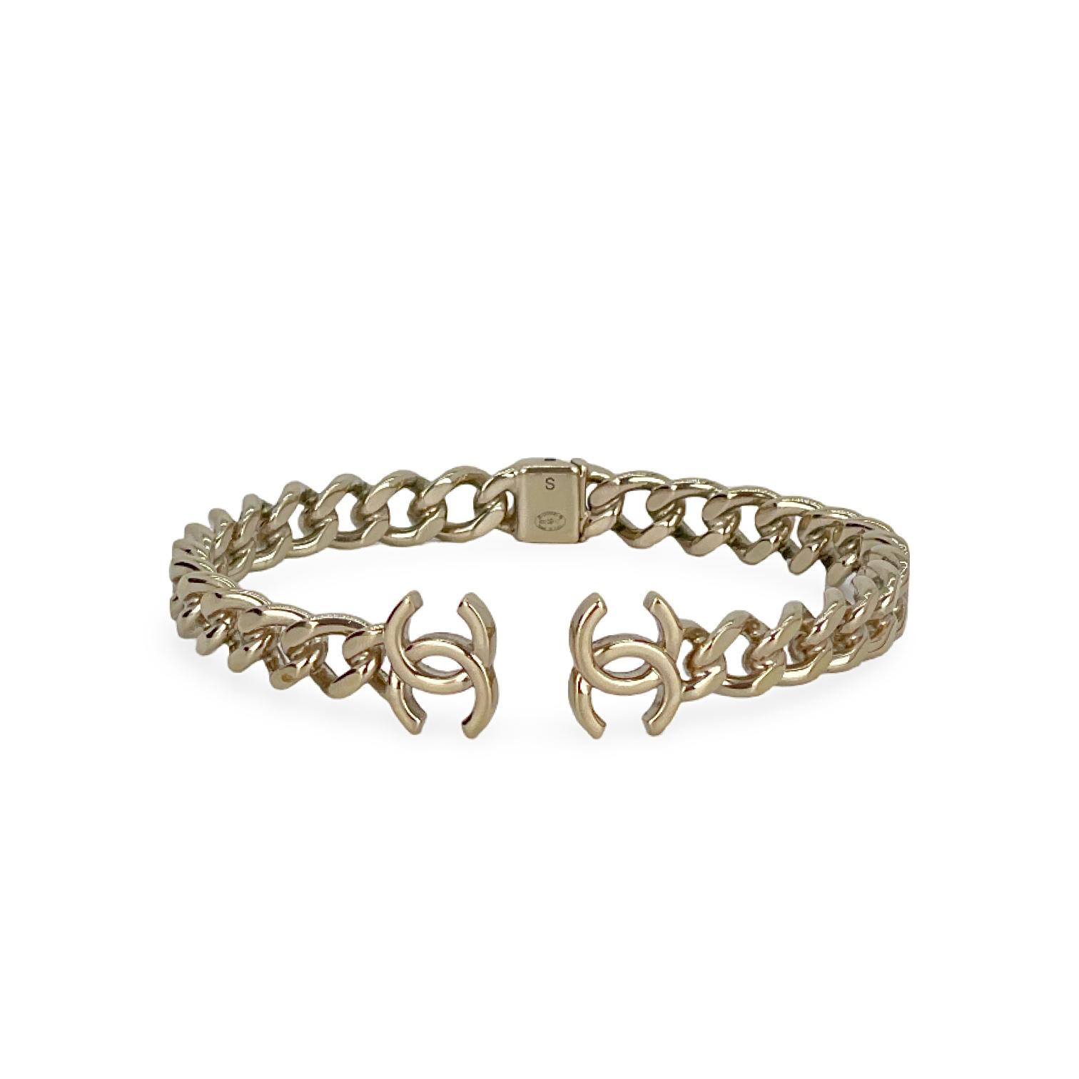 Chanel Light Gold Metal CC Link Choker Necklace S