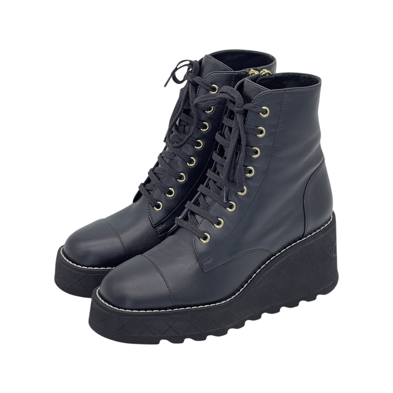 Chanel Black Lambskin Interlocking CC Logo Lace Up Combat Platform Boots 39 - 1