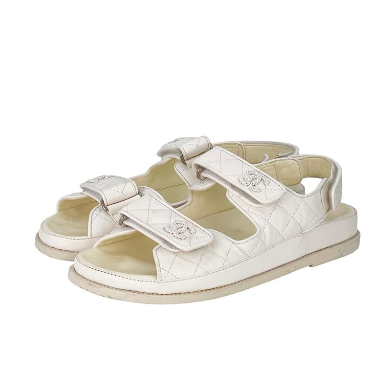 Chanel White Quilted Lambskin CC Dad Sandals 39 - 1