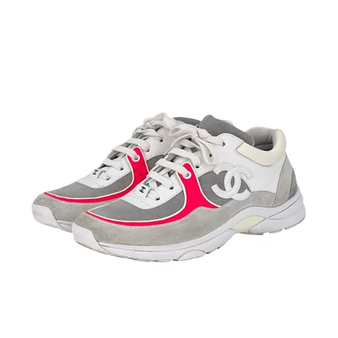 Chanel White Grey Red Suede Leather CC Logo Low Top Sneakers 40 - 1