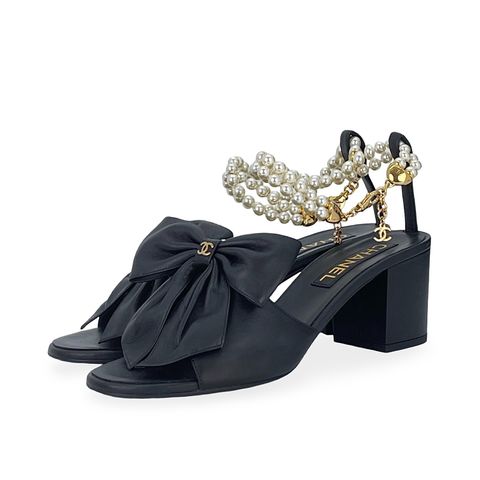 Chanel Black Lambskin Pearl Bow CC Ankle Strap Sandals 38 - 1