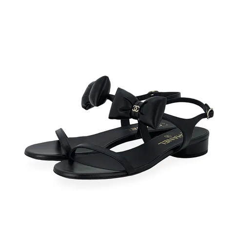 Chanel Black Lambskin CC Logo Bow Sandals 38.5