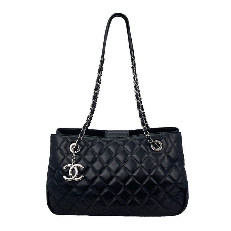 Chanel Black Lambskin Pagode Piping Tote Bag - 1