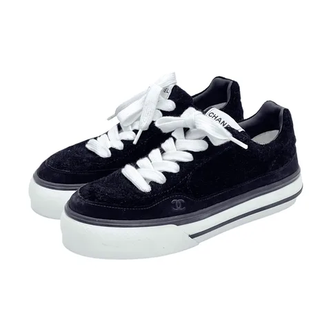 Chanel Black White Suede CC Logo Sneakers 40.5 - 1