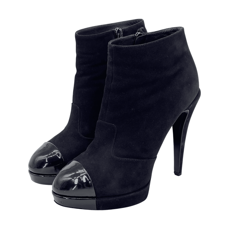 Chanel Black Suede Patent Leather Logo CC Ankle Boots 39.5C - 1