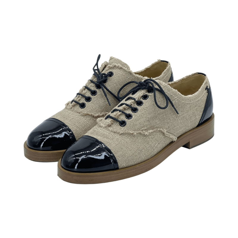 Chanel Fabric Patent Calfskin Lace Up Oxfords 38 - 1